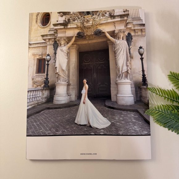 CHANEL 31 RUE CAMBON Fashion 2024 Issue 28 Catalog - Picture 5 of 10